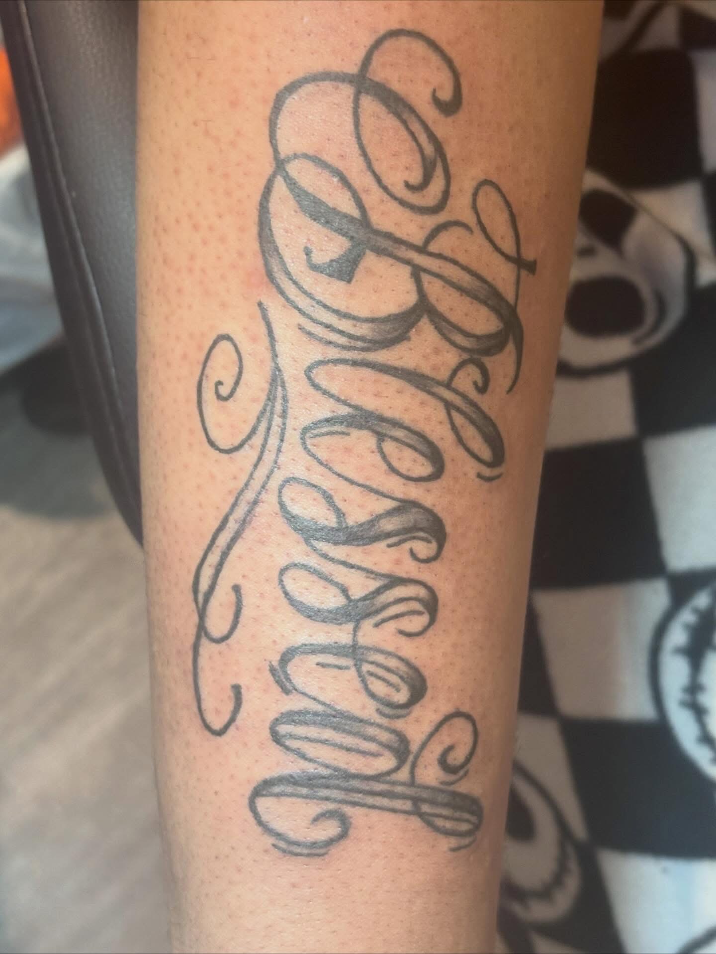 Flash tattoo 2025